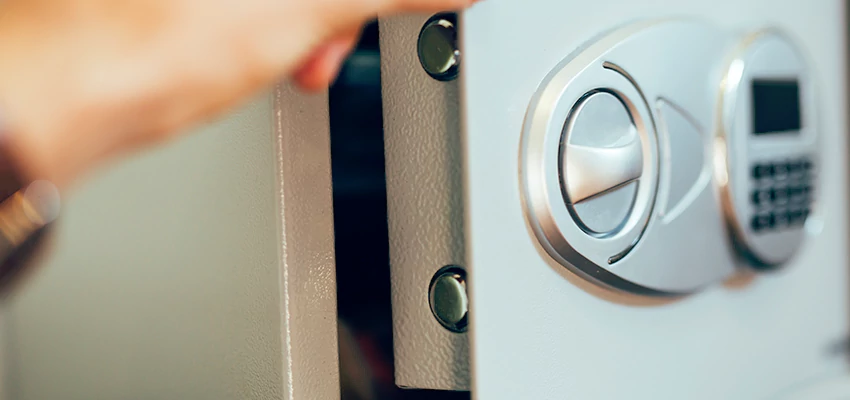 Fingerprint Safe Openers in Calistoga, CA